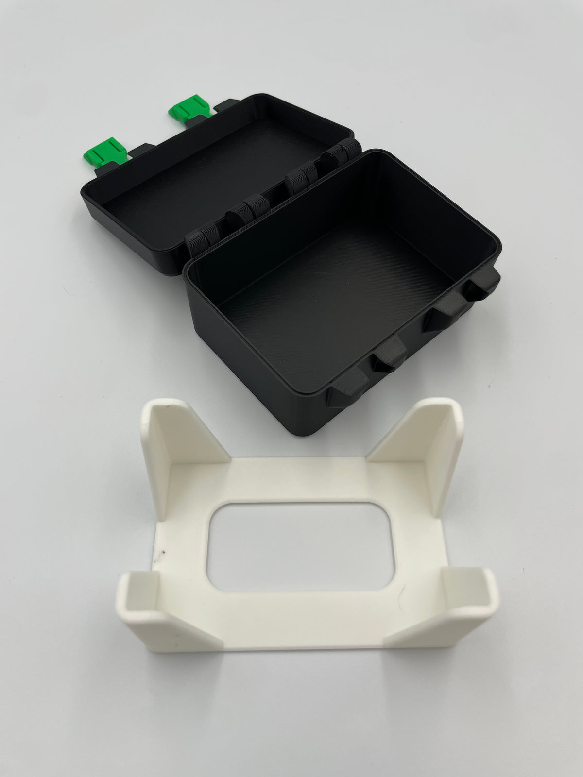 The Game Card Game Storage Box with Card Tray β 3D Printed