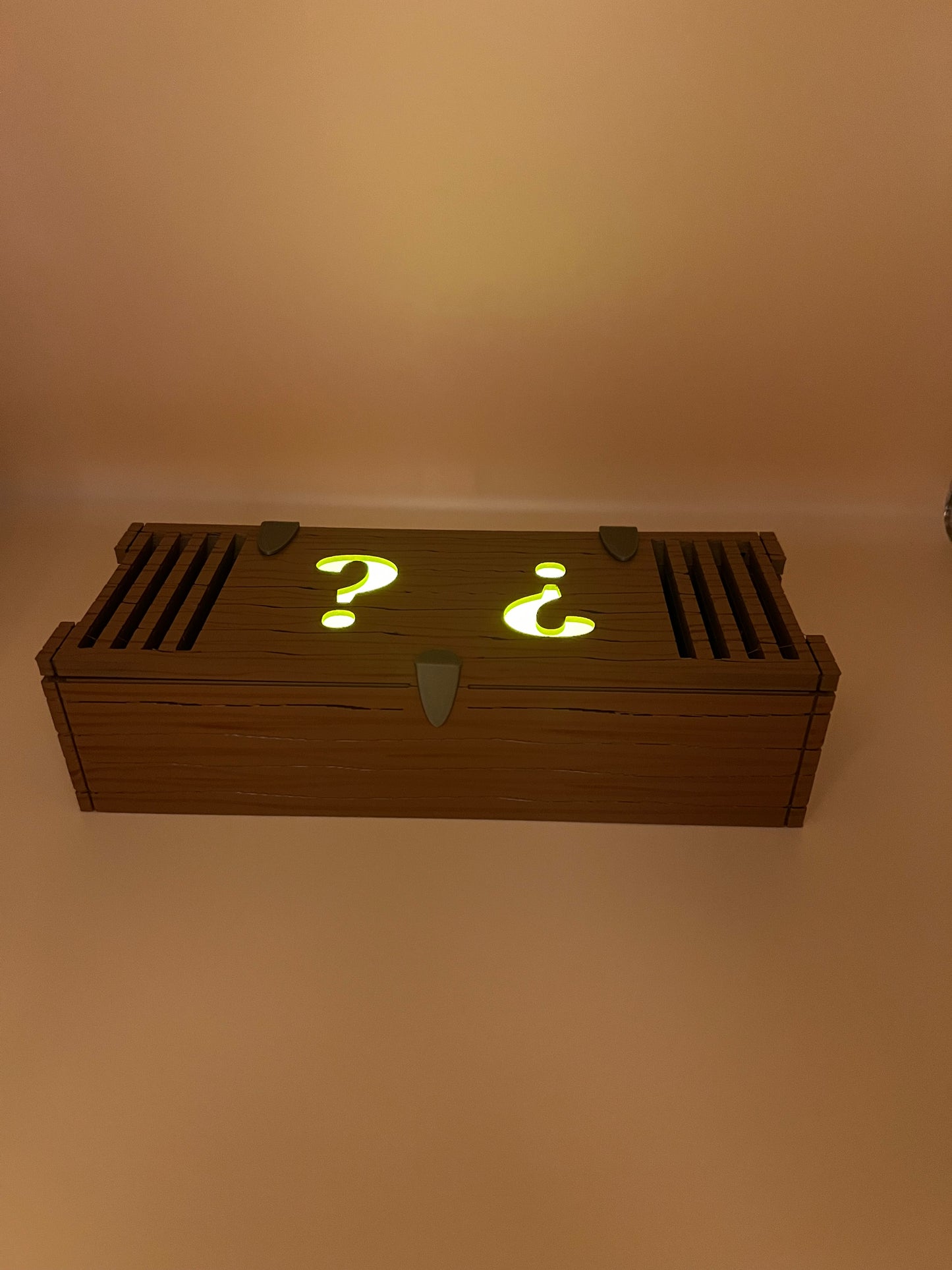 COD Zombies LED Lit Mystery Box coaster holder. Includes 8 Perk-A-Cola Coasters